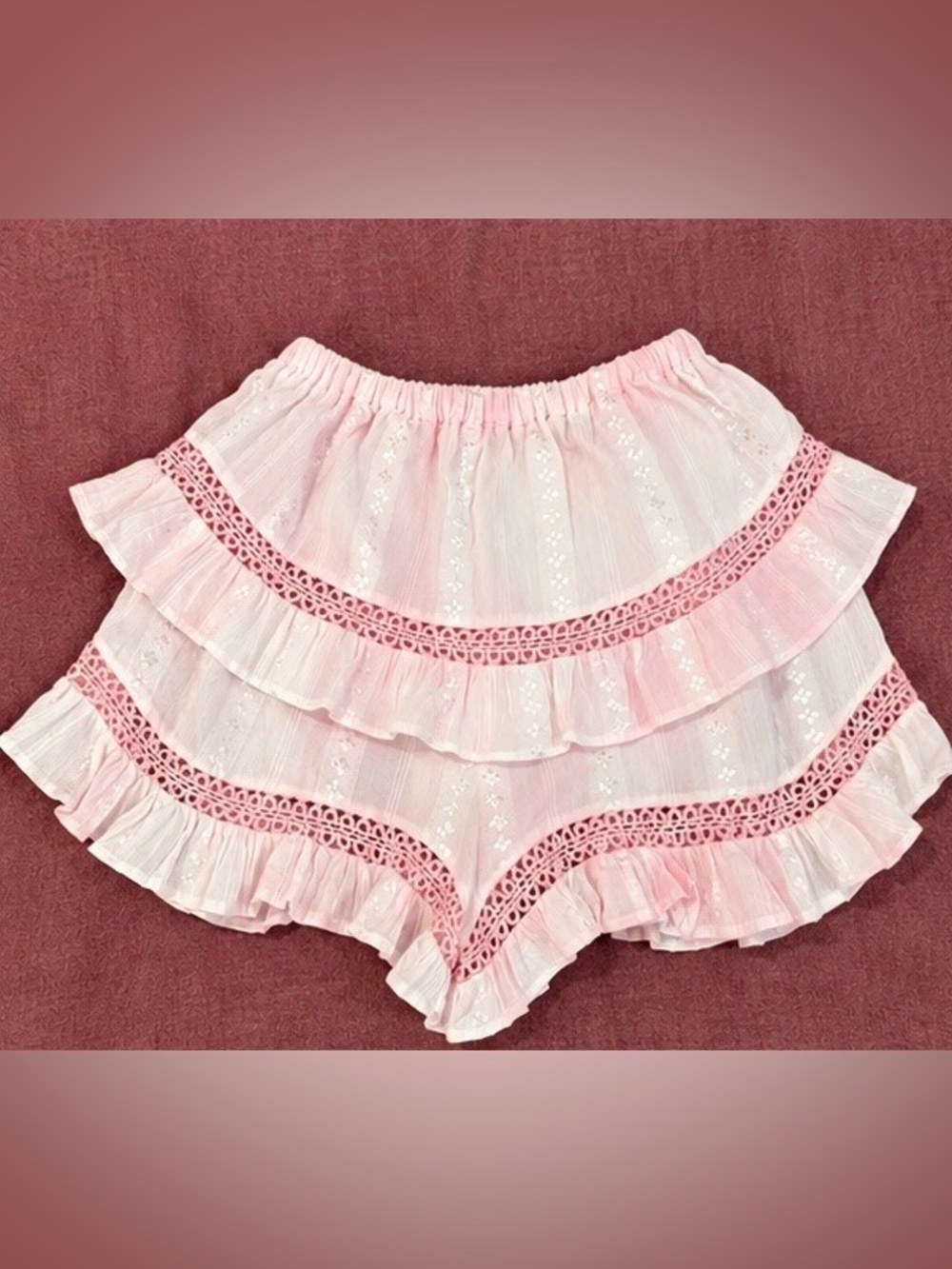 70F/21C Blush Pink Ruffle Crochet Trim Boho Shorts NWT